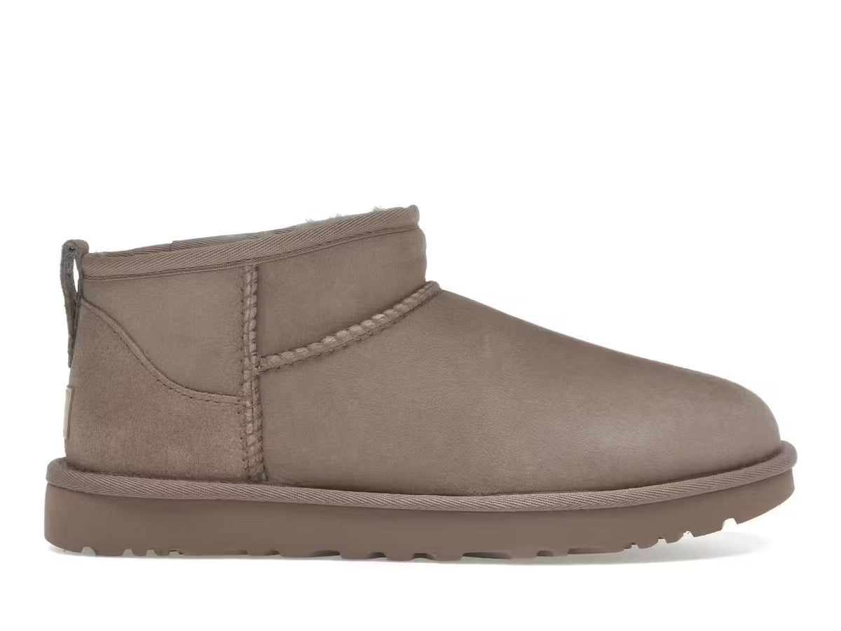 Stivale UGG Classic Ultra Mini